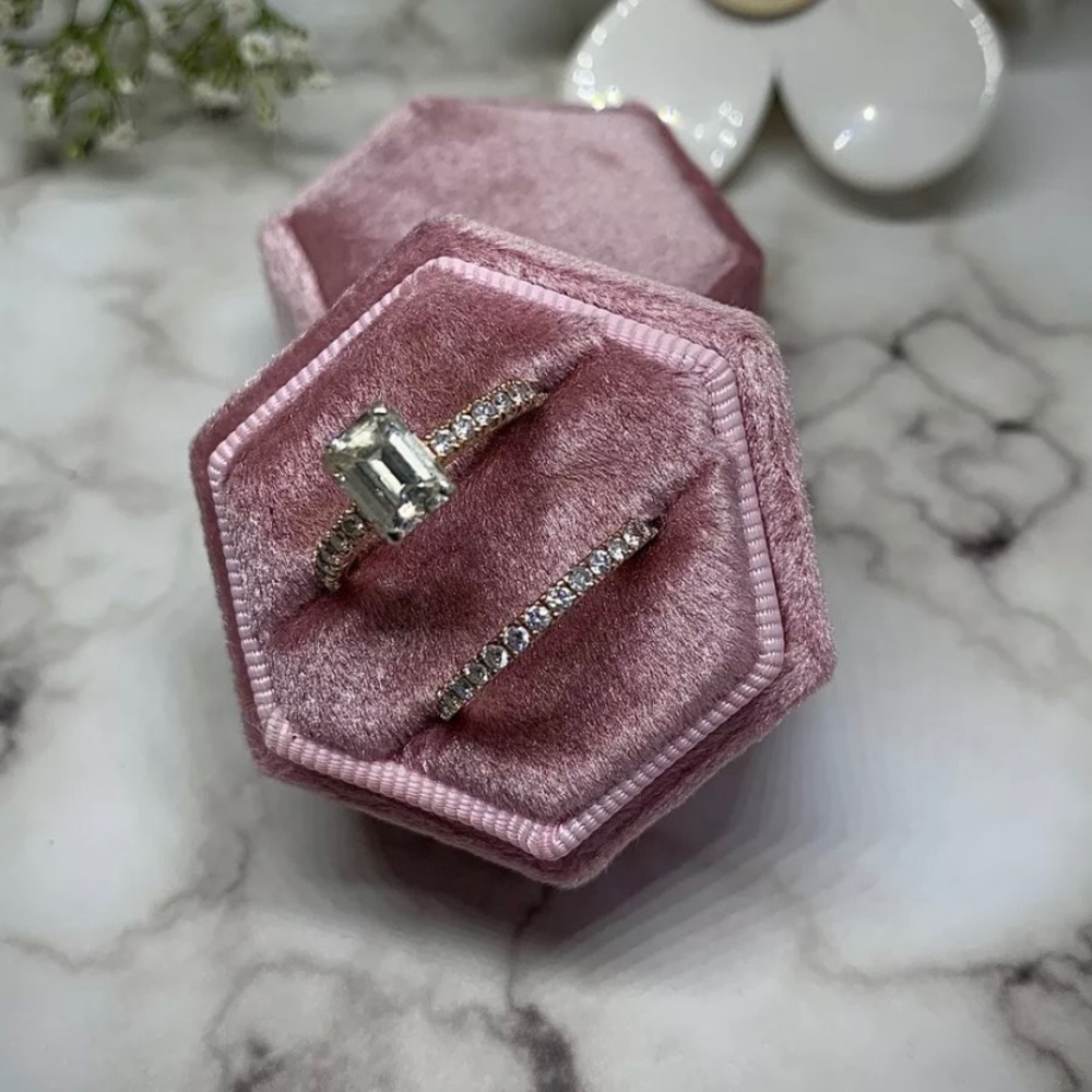 Baby Pink Hexagon Velvet Ring Box